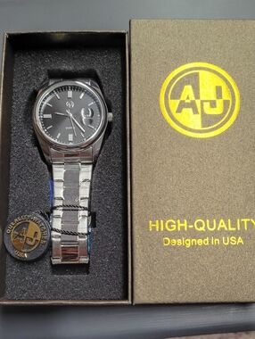 Men’s Stainless Steel Watch in Gray